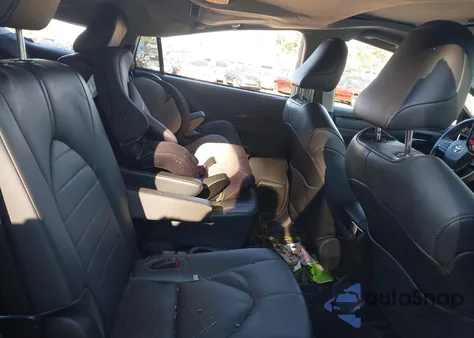 2020 Toyota Highlander Xle из США, поврежденный, VIN 5TDGZRBH4LS508176